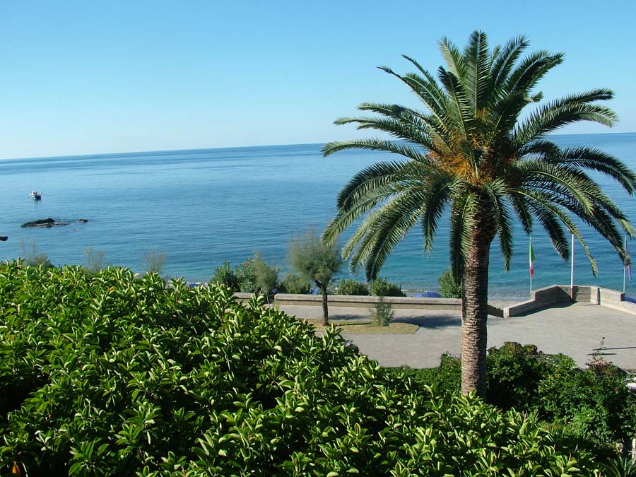 Vista Mare Hotel Riviera Bleu